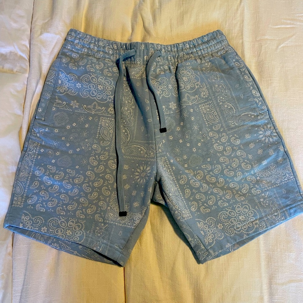 TALENTLESS Paisley Blue Shorts